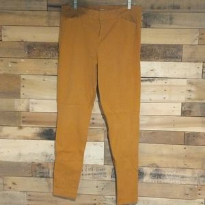 Old Navy Pixie Pant Tall
